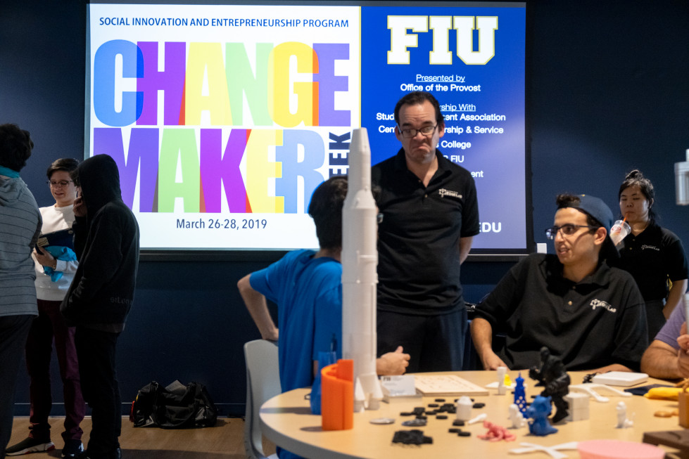 Programa de Emprendimiento Change Maker FIU Universidad Florida
