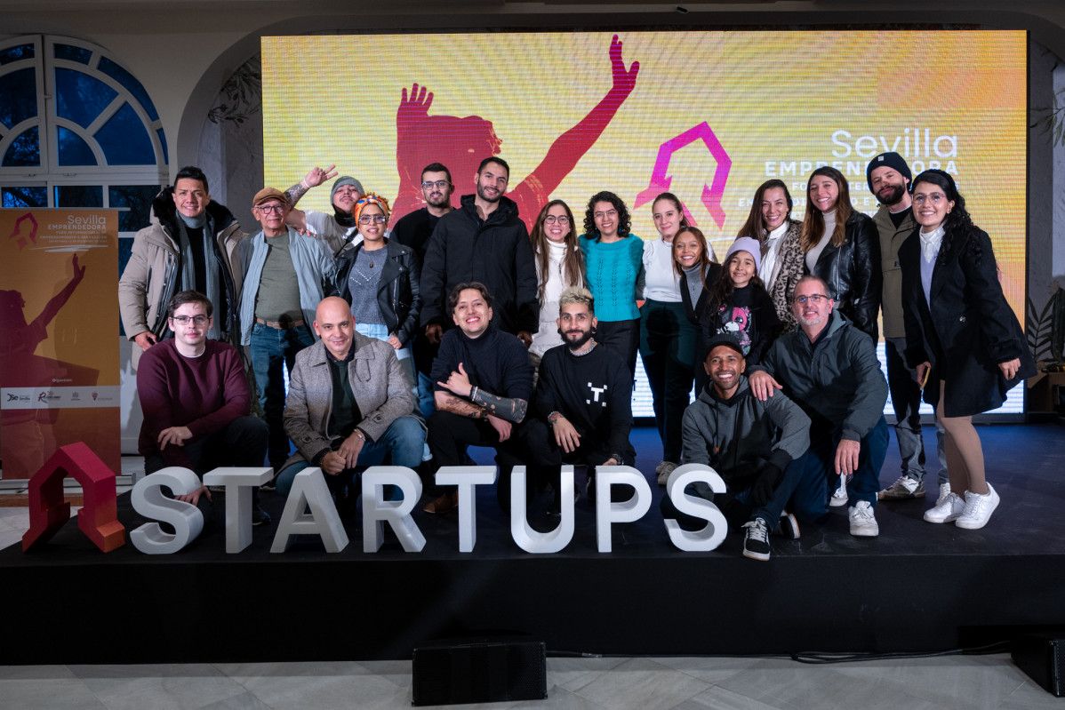 AURIOLES.Creative 228  Z63 2829