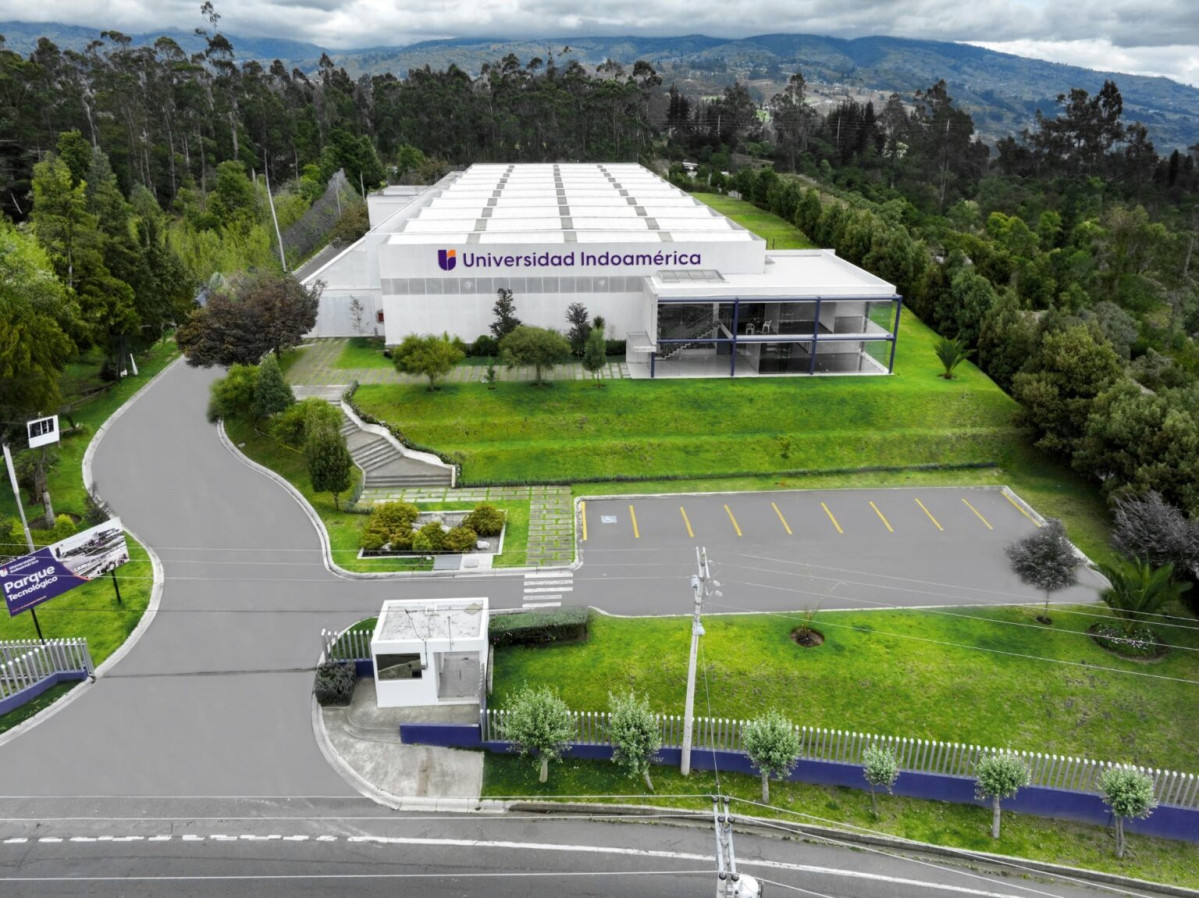 CampusTec fachada 1536x1150